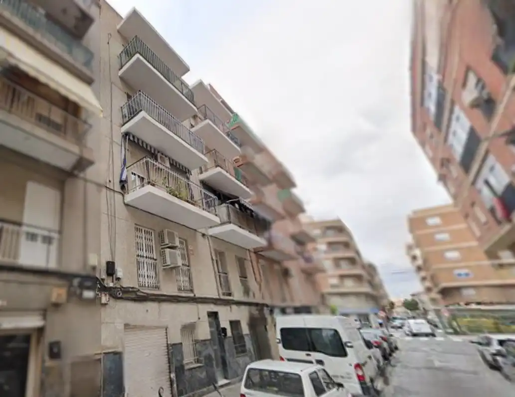 Casa en venta en ARTURO SALVETTI PARDO, imagen 2