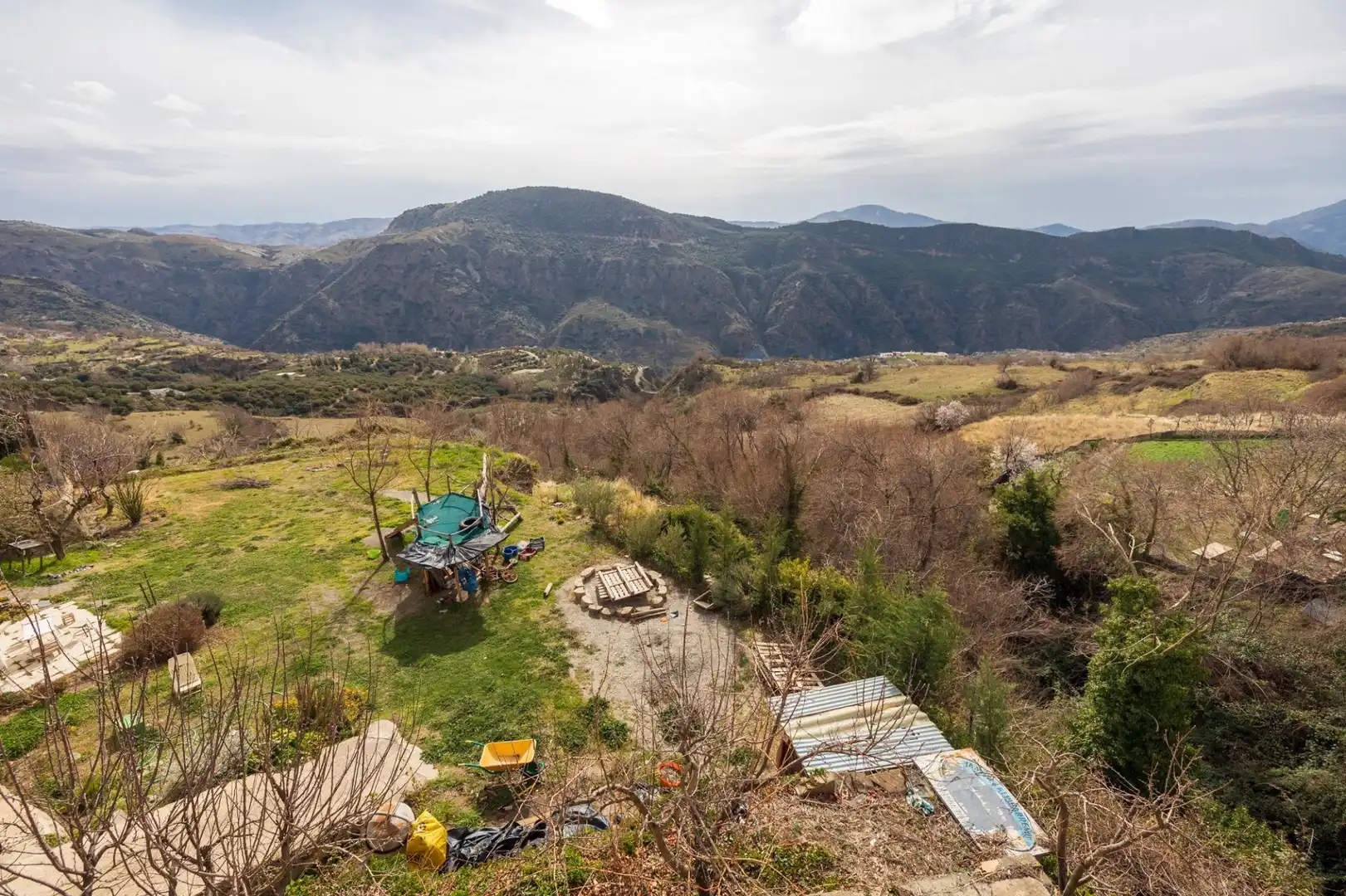 Piso en venta en La Taha con Terraza