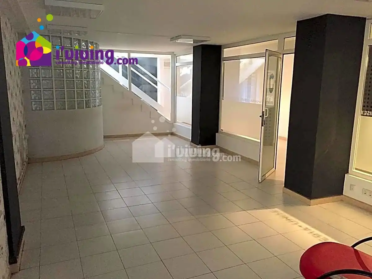 Local comercial de lloguer a Albox