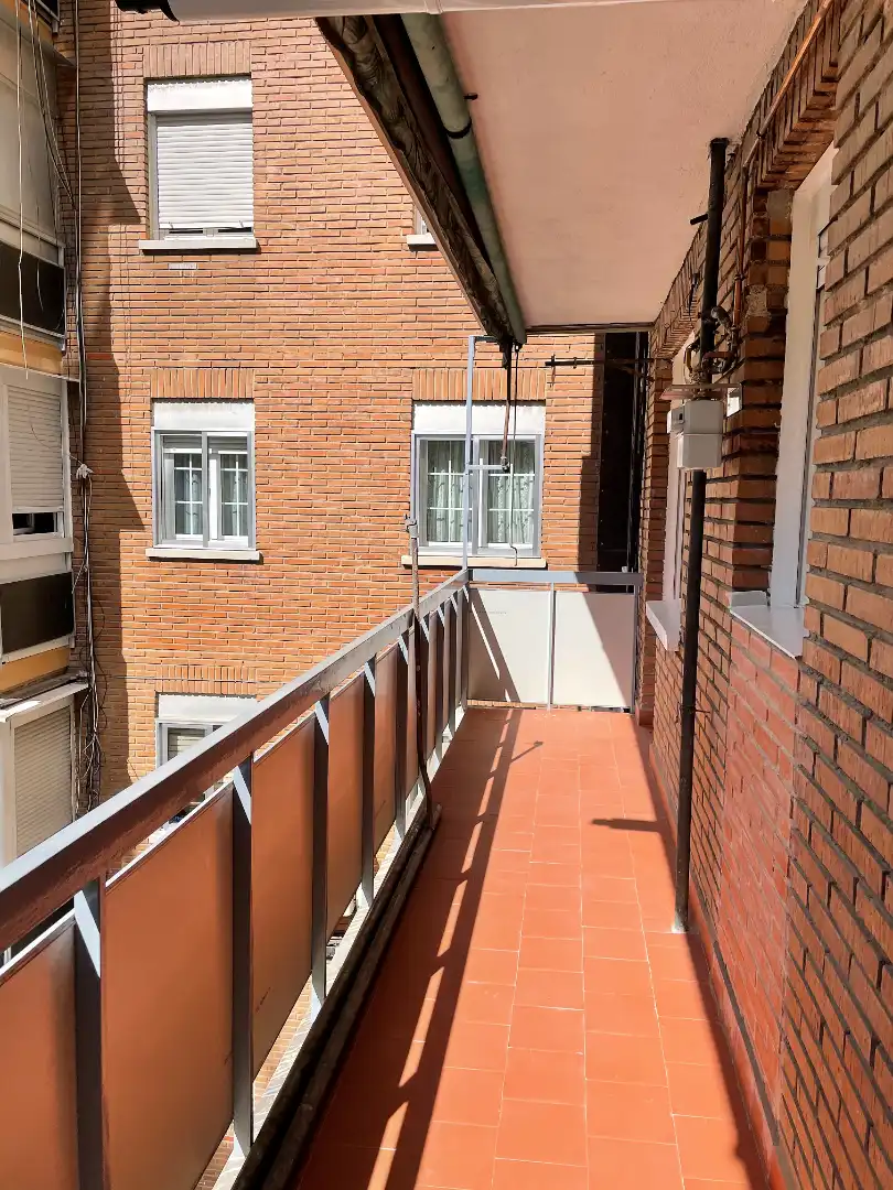 Terraza de Piso en venta en Madrid con Calefacción, Terraza y Horno