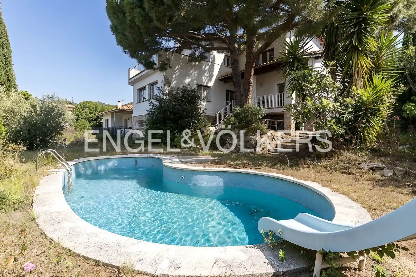 Piscina de Casa o chalet en venta en Vilassar de Dalt con Aire acondicionado, Calefacción y Jardín privado