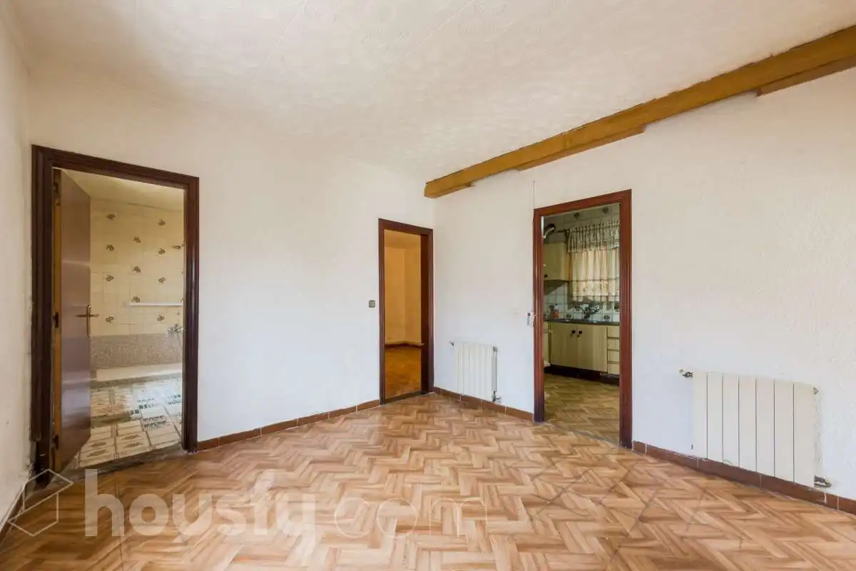 Living room of Houses for sale in Santa Coloma de Gramenet  with Heating, Private garden and Terrace