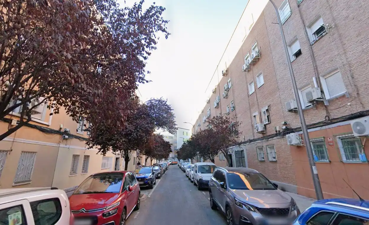 Vista exterior de Piso en venta en Madrid