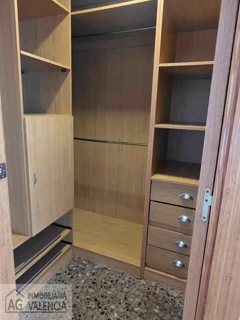 Bedroom of Flat for sale in Emperador, Valencia