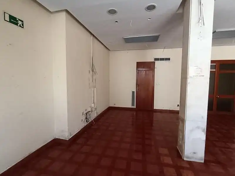 Local en venta en Higuera de Calatrava