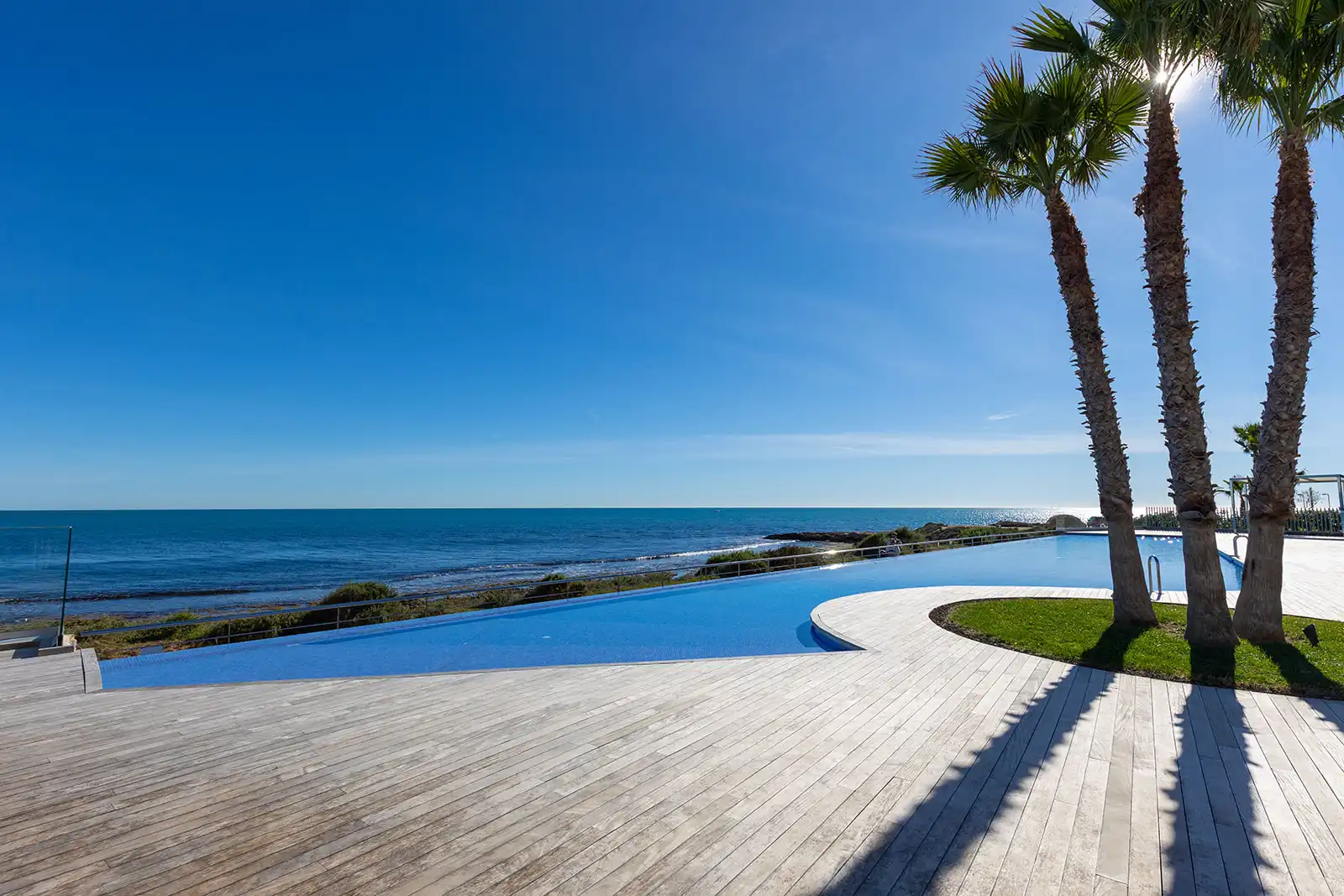 Piscina de Apartament en venda en Torrevieja amb Terrassa, Traster i Moblat