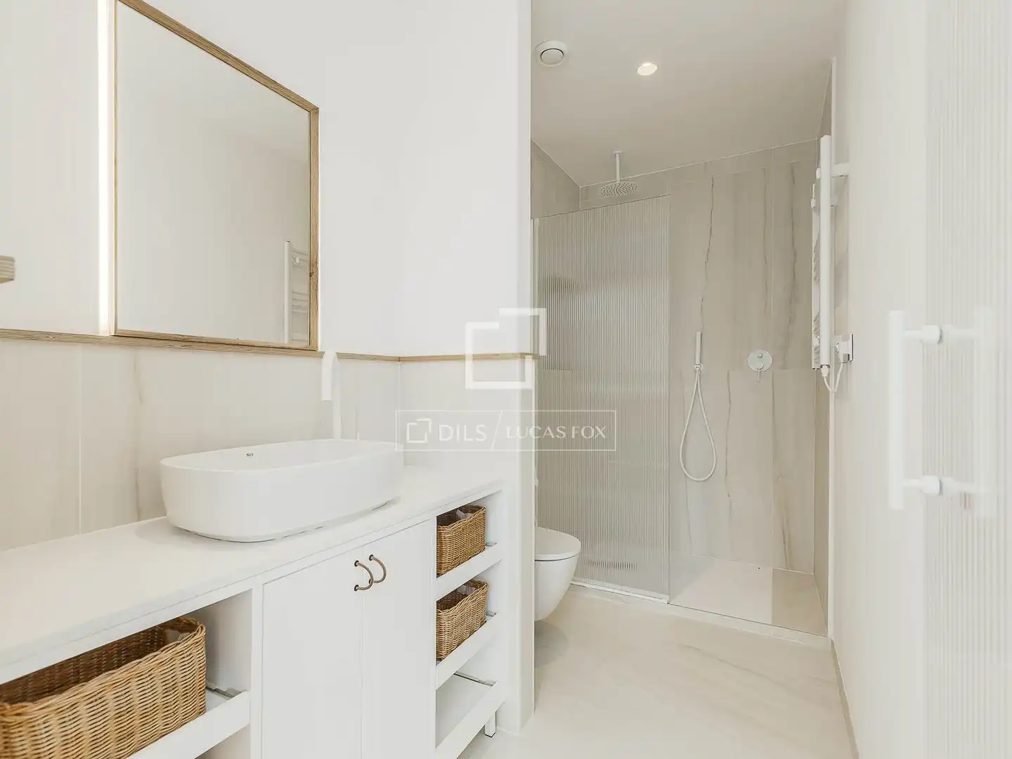 Baño de Piso en venta en Barcelona con Aire acondicionado, Calefacción y Parquet