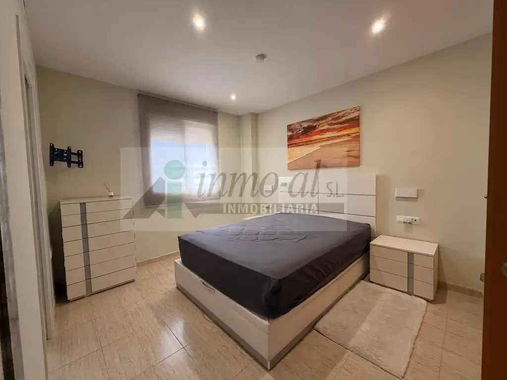 Dormitori de Casa o xalet en venda en Almazora / Almassora amb Aire condicionat, Terrassa i Piscina comunitària