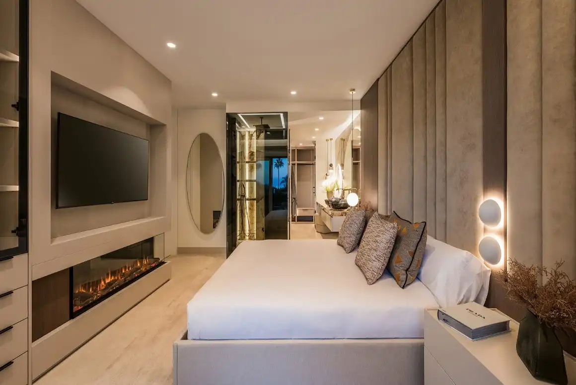 Dormitori de Apartament en venda en Estepona amb Aire condicionat, Calefacció i Jardí privat
