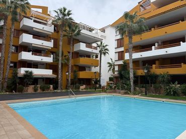 Wohnung mit Pool zum Verkauf in PUNTA PRIMA