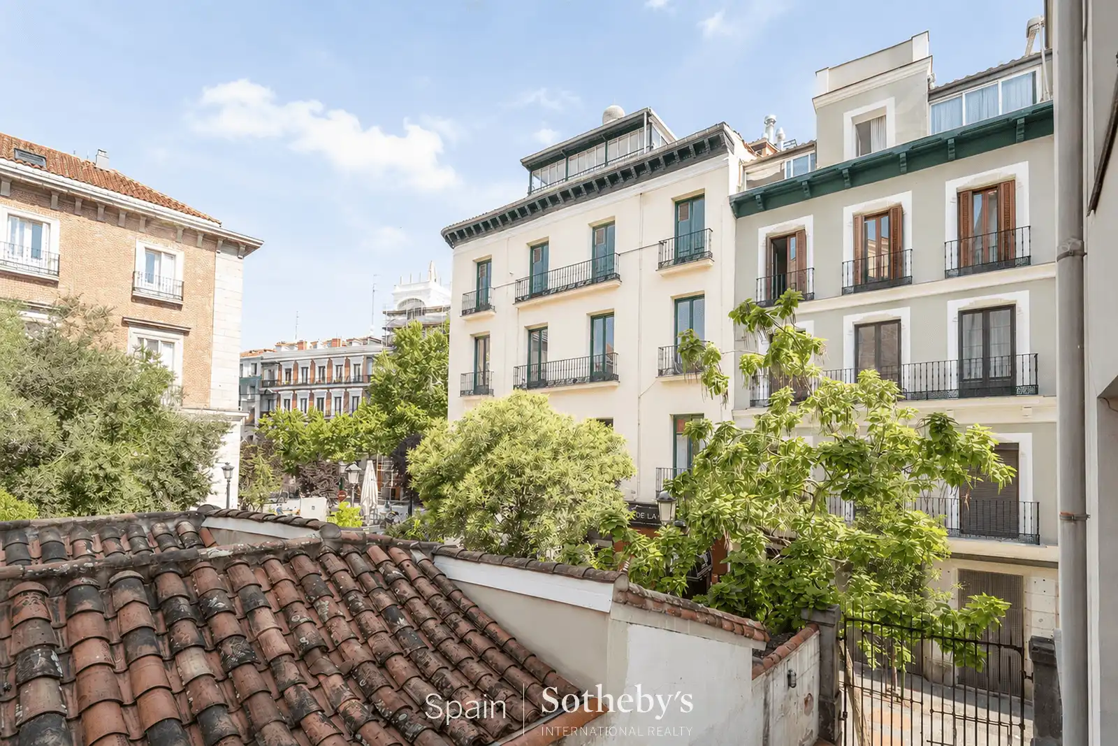 Balcony of Apartments for sale in Madrid  with Air Conditioner and Heating