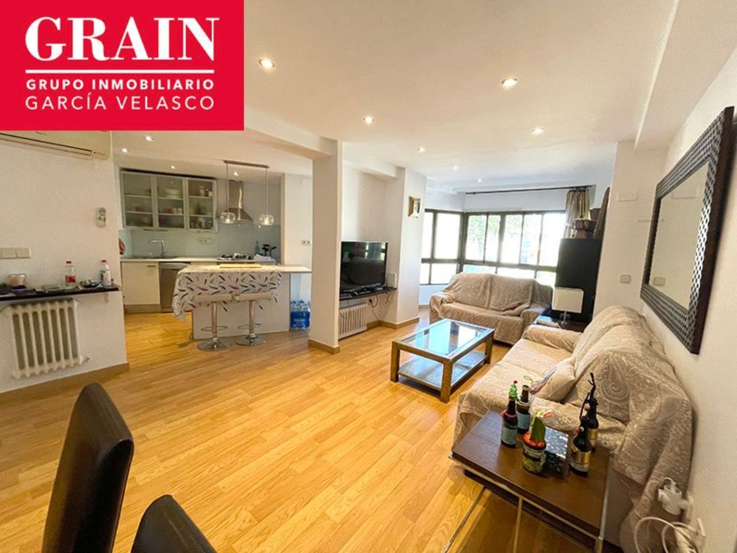 Exterior view of Flat for sale in  Albacete Capital  with Air Conditioner, Heating and Parquet flooring