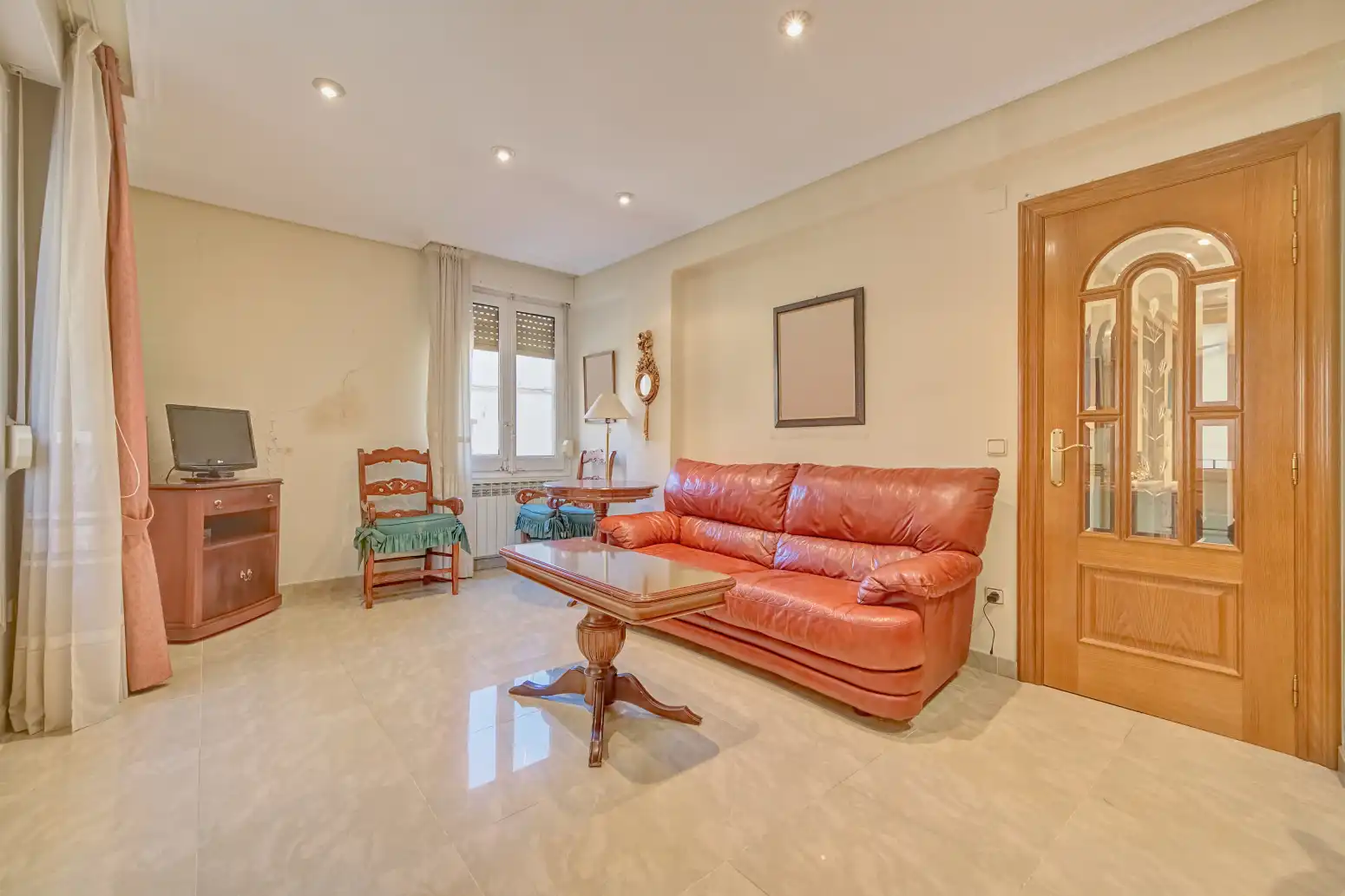Sala de estar de Casa o chalet en venta en Falces con Calefacción, Parquet y Terraza