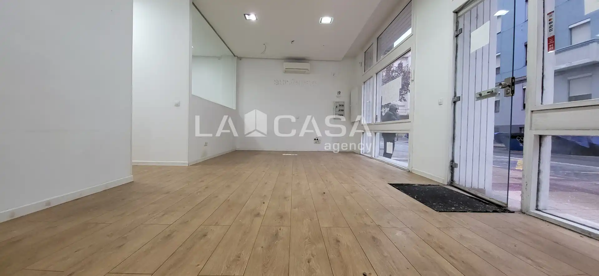 Local de lloguer a Calle Capuchinos, Campo Grande