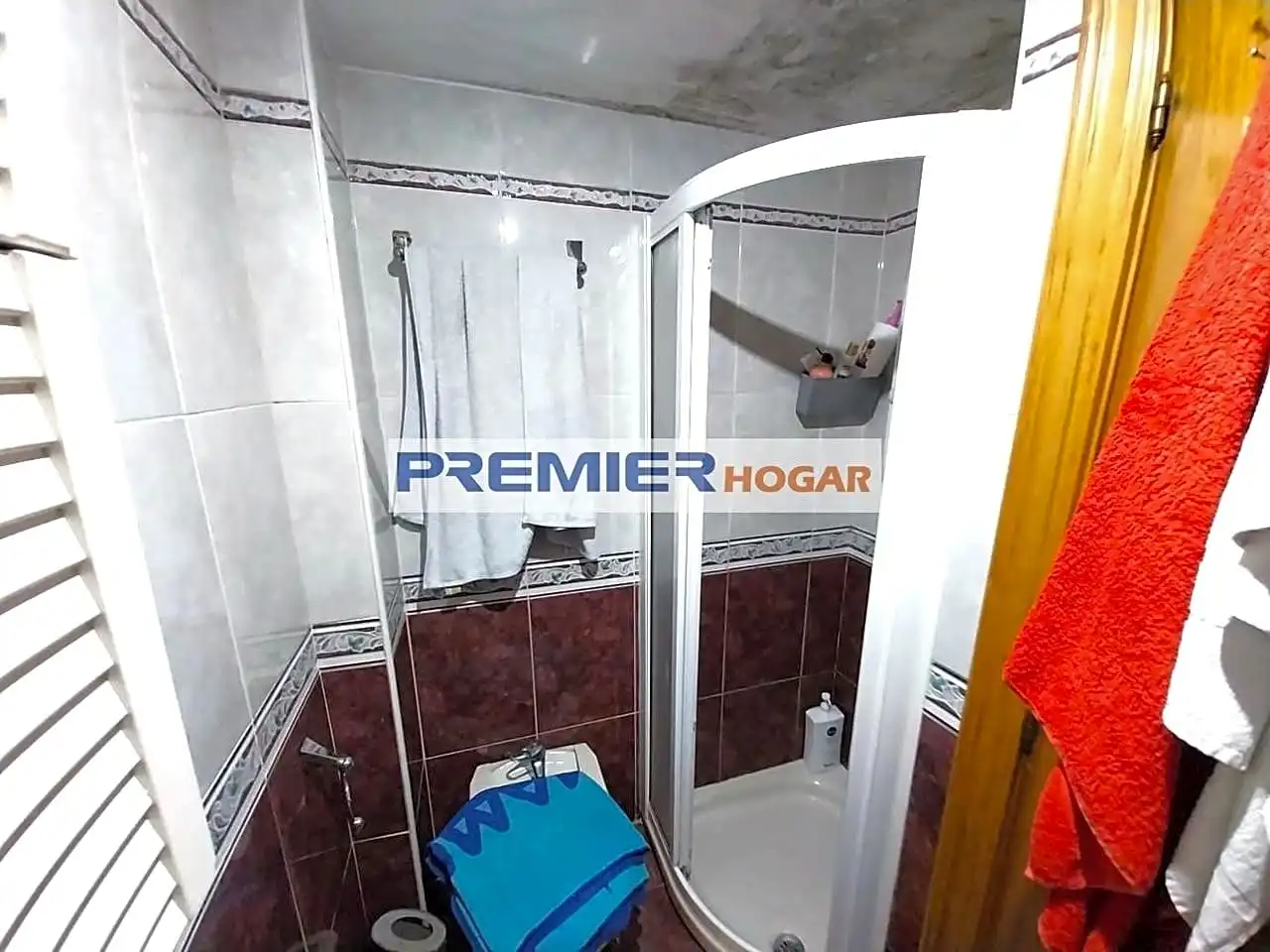 Badezimmer von Wohnung zum Verkauf in Madrid mit Klimaanlage, Heizung und Terrasse