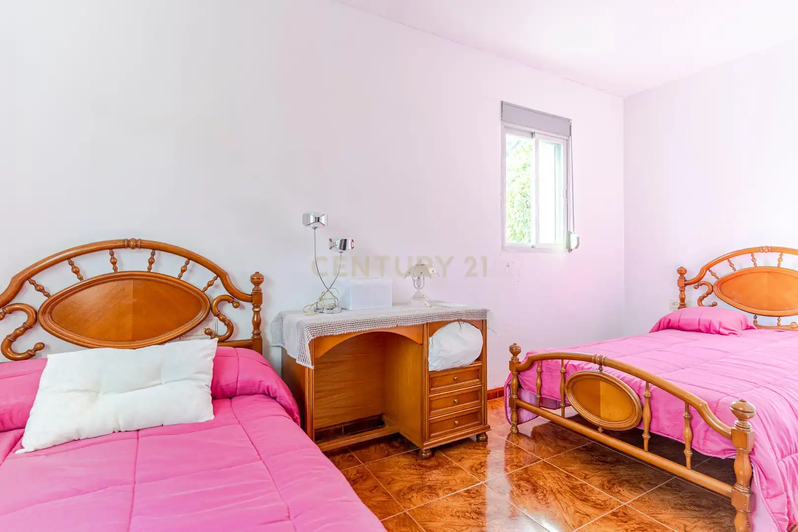 Habitación de Casa o chalet en venta en Güéjar Sierra con Jardín privado, Trastero y Piscina