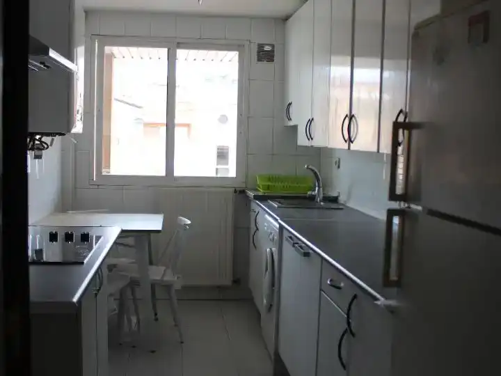 Küche von Wohnung zur untervermieten in Tetuán