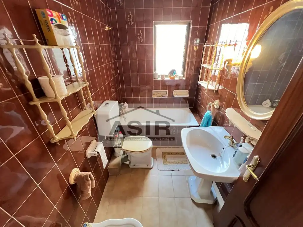 Bathroom of Houses for sale in La Llosa de Ranes  with Air Conditioner and Terrace