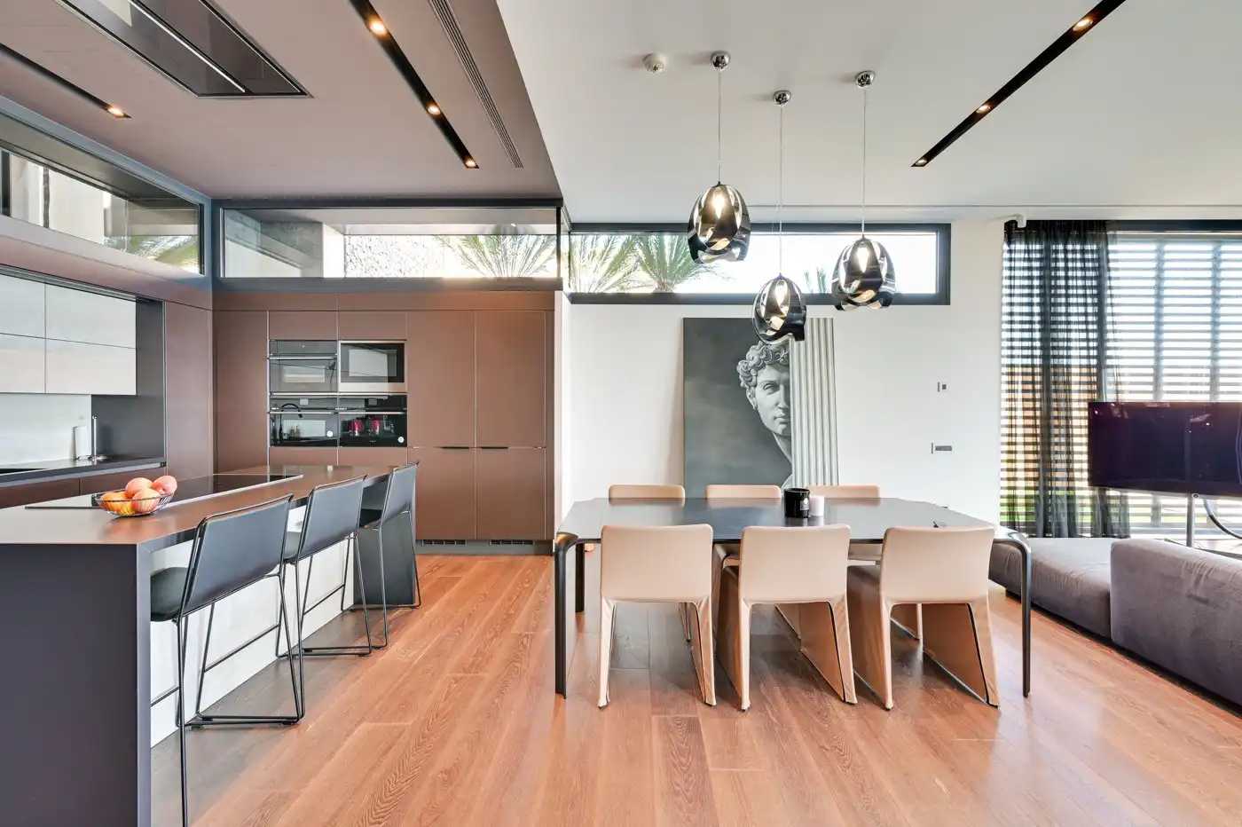 Esszimmer von Haus oder Chalet zum Verkauf in Lloret de Mar mit Klimaanlage, Heizung und Privatgarten