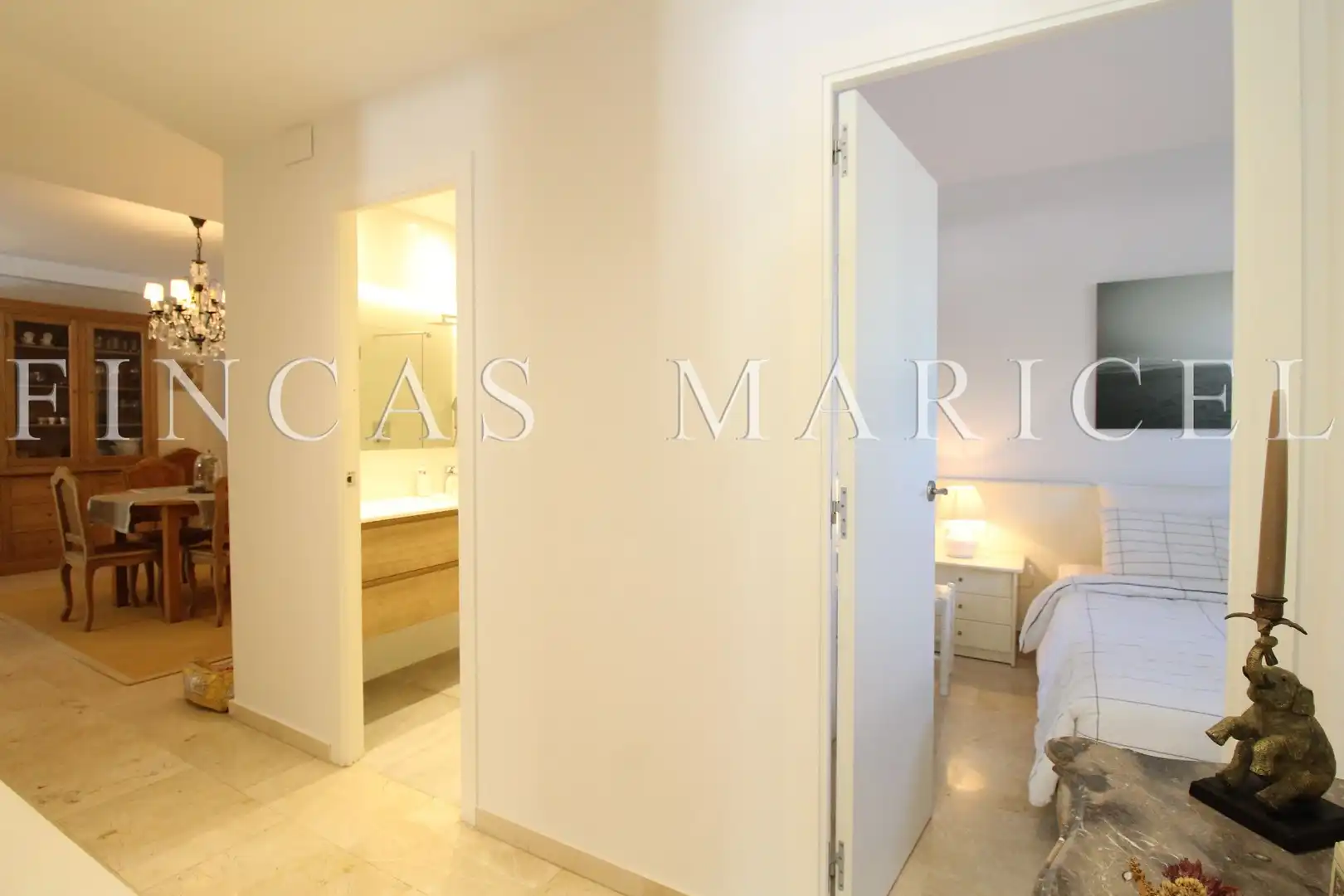 Schlafzimmer von Wohnung zum Verkauf in Sitges mit Klimaanlage, Heizung und Terrasse
