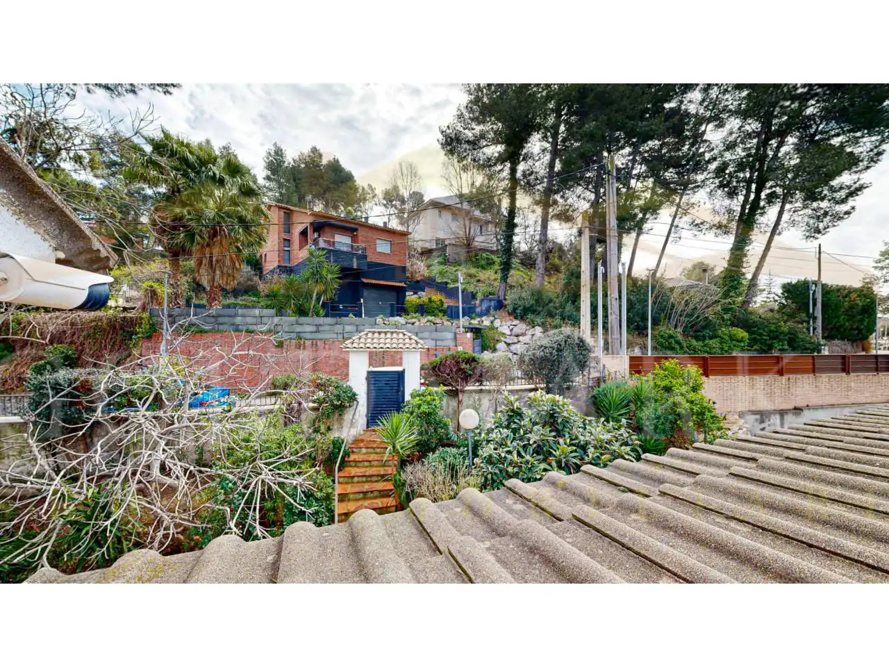 Jardí de Casa o xalet en venda en Corbera de Llobregat amb Aire condicionat, Calefacció i Jardí privat