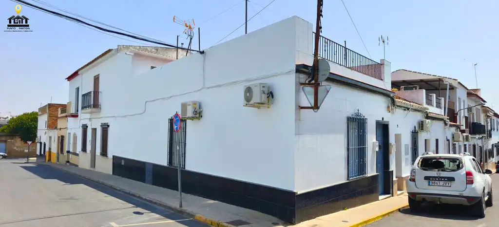 Vista exterior de Casa o xalet en venda en Bollullos Par del Condado amb Aire condicionat, Moblat i Rentadora