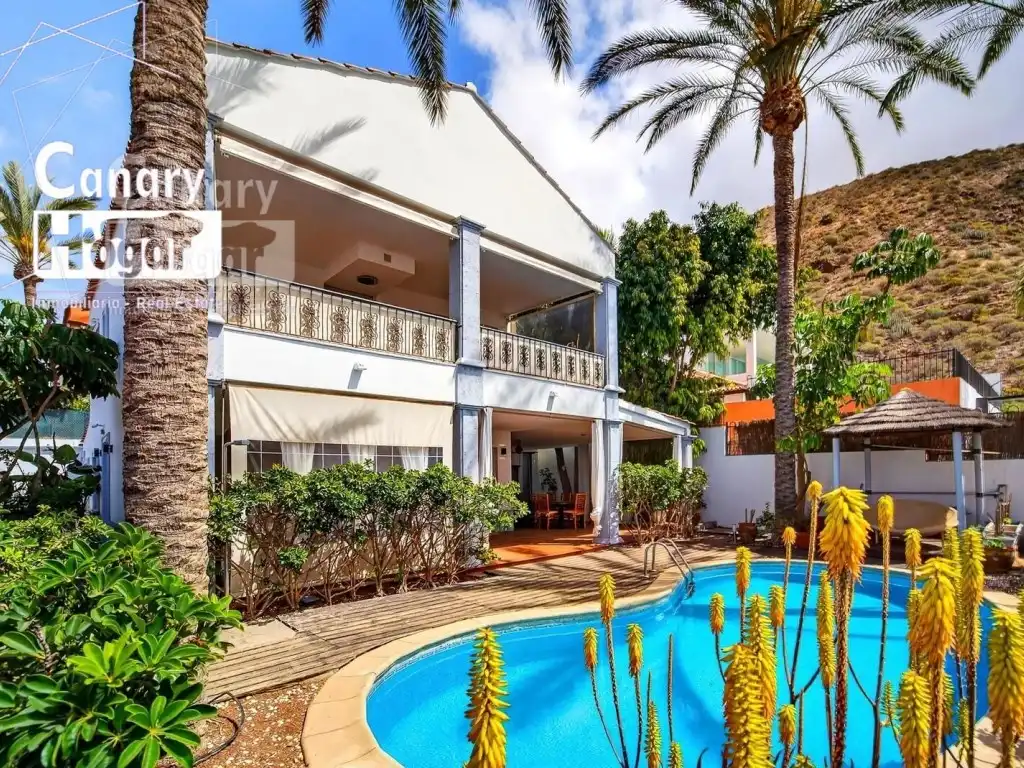 Casa con terraza en venta en Los Cristianos