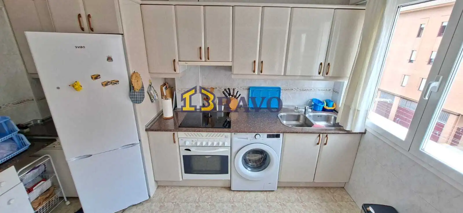 Cocina de Piso en venta en Medina de Pomar con Calefacción y Amueblado