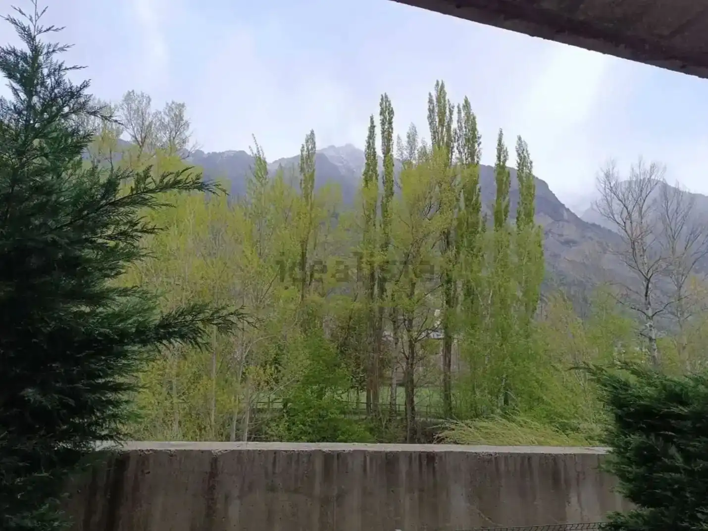 Apartamento en venta en Benasque con Jardín privado, Trastero y Amueblado