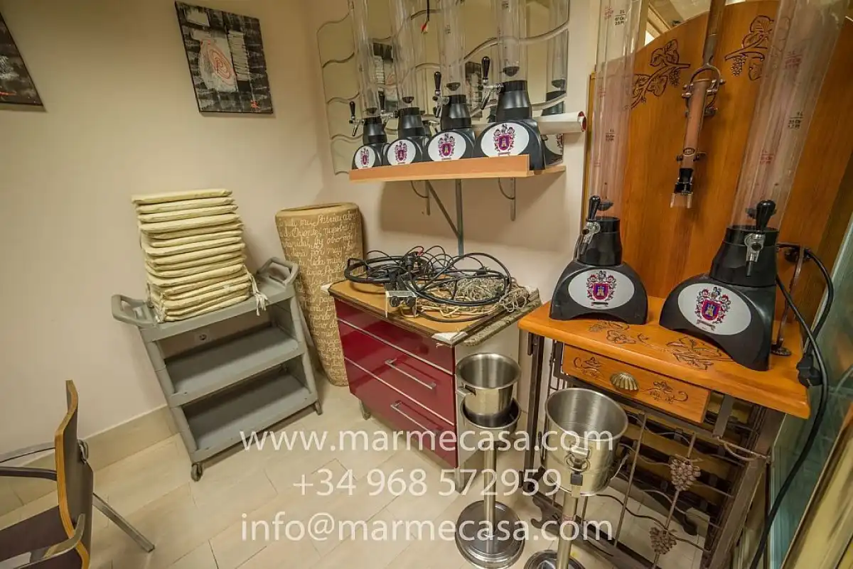 Local comercial de lloguer a mediterraneo, imagen 11