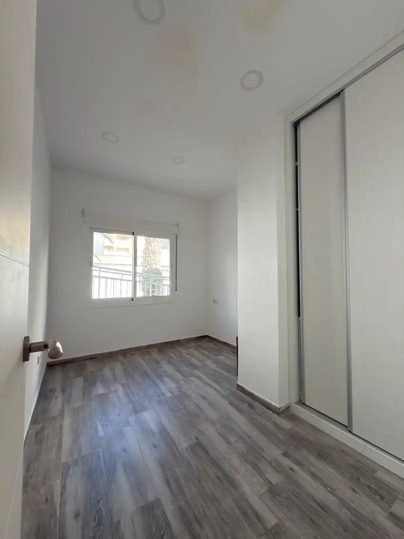 Bedroom of Flat for sale in Benalmádena  with Air Conditioner, Heating and Terrace