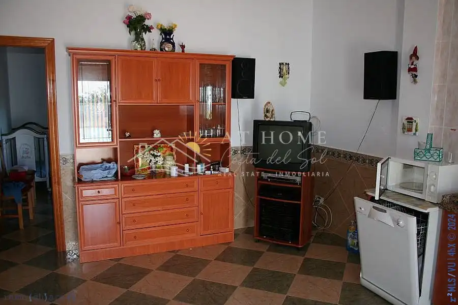 Casa rústica con piscina en venta en Almayate, imagen 5