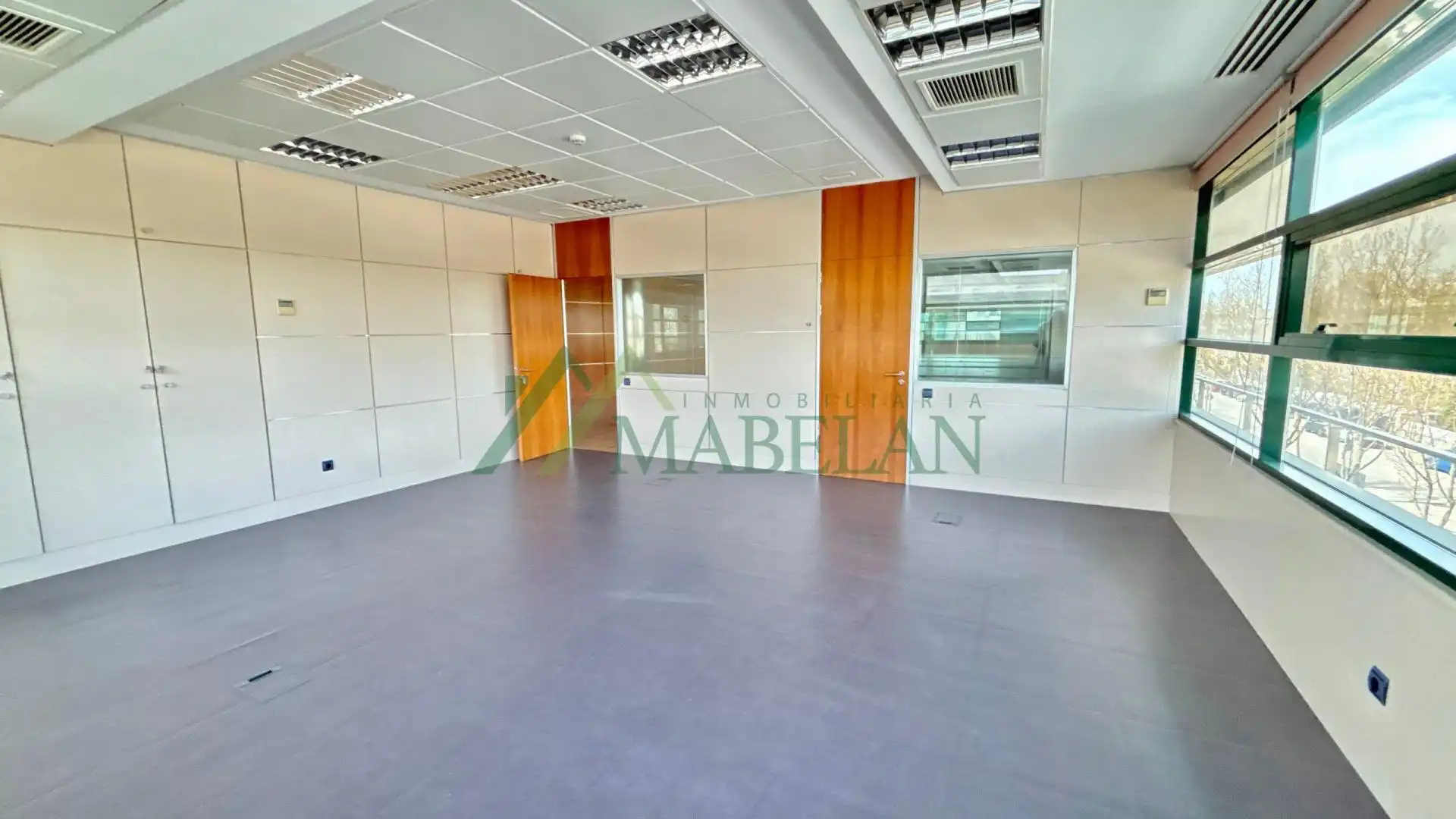 Oficina con ascensor en venta en El Pinar - Punta Galea, imagen 19