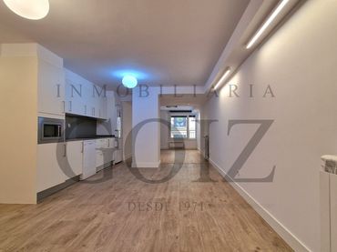 Office space with lift to rent in Centro