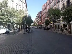 Vista exterior de Local en venda en Madrid amb Aire condicionat, Calefacció i Moblat