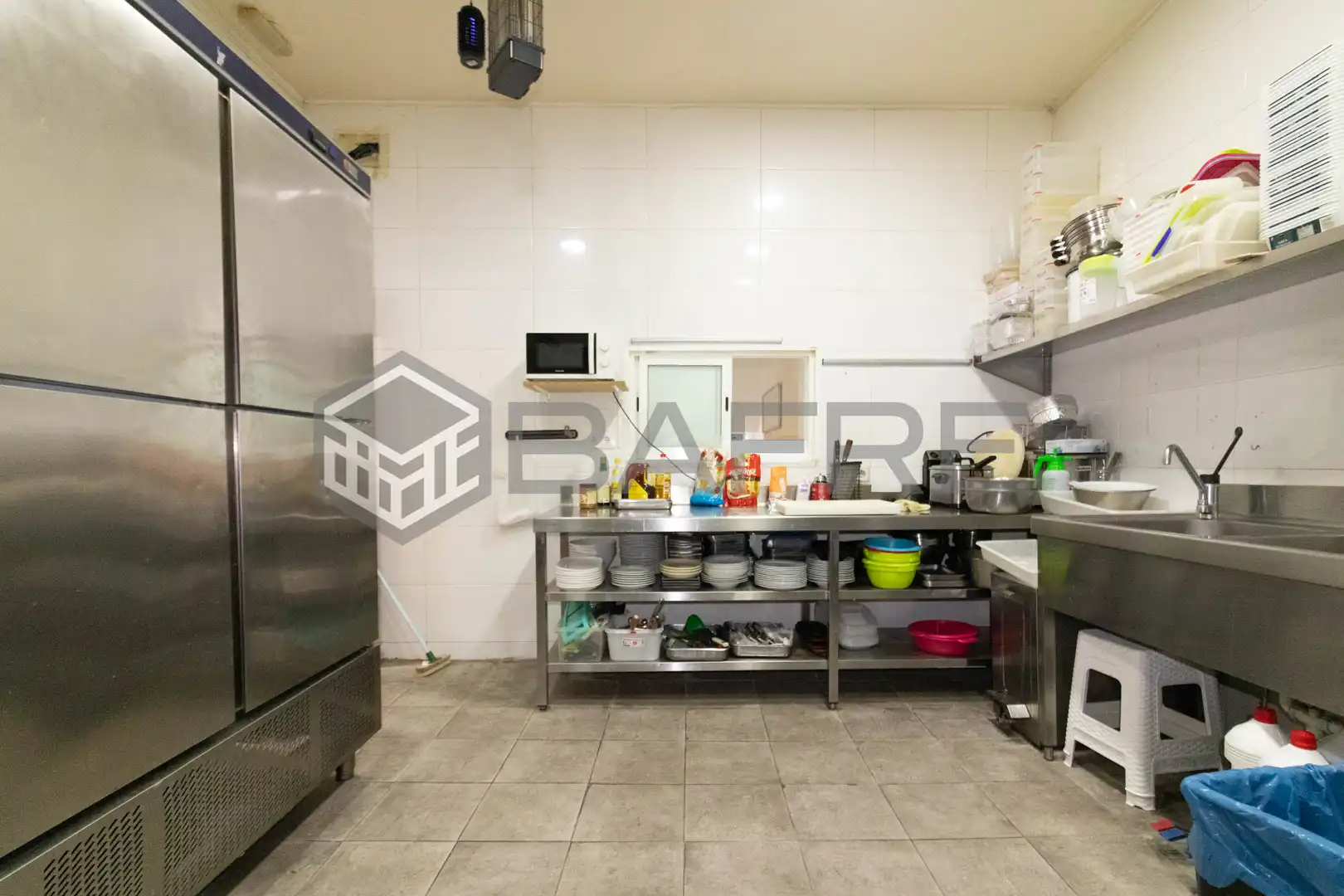 Kitchen of Commercial properties for sale in Madrid