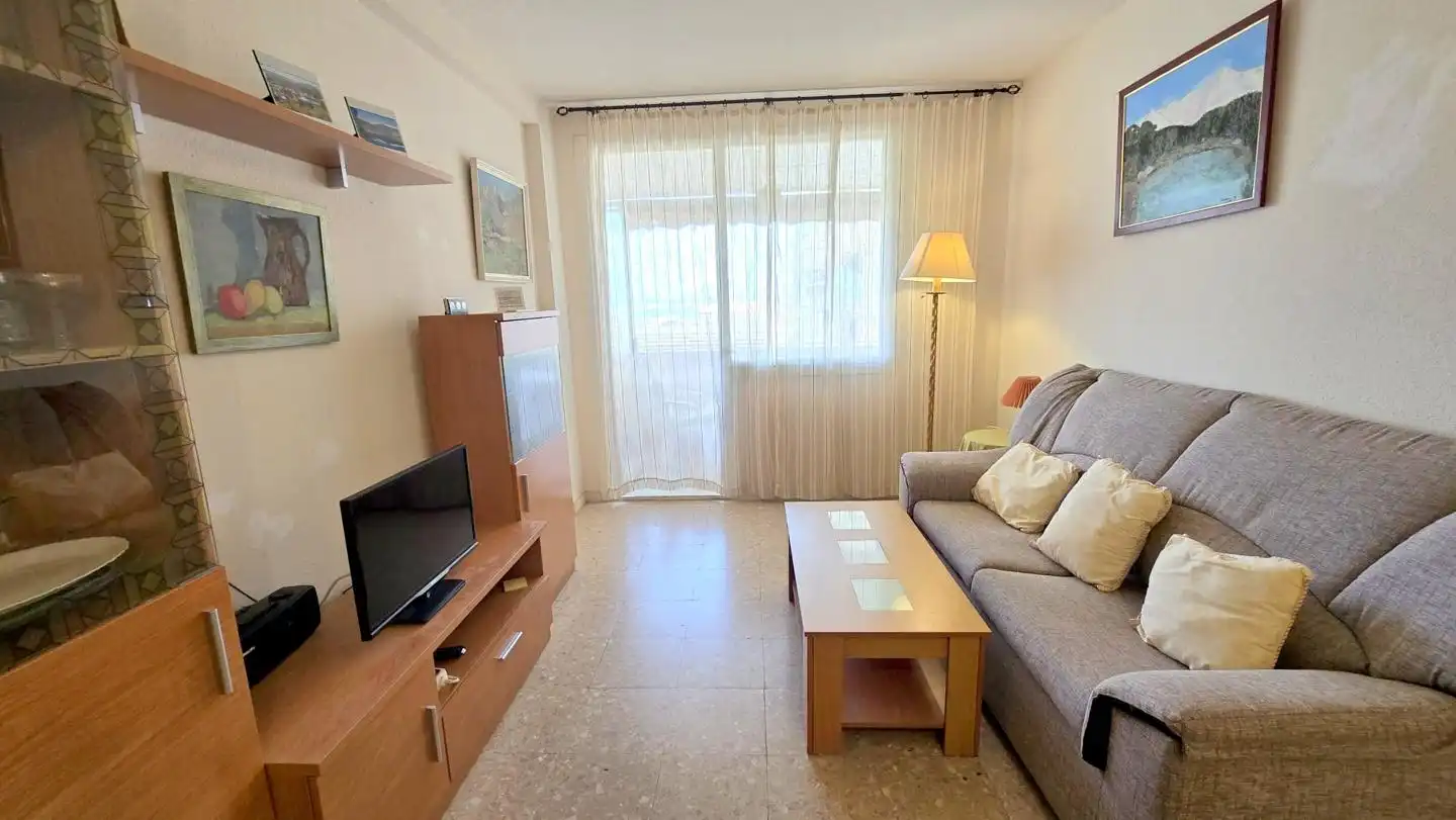 Sala d'estar de Apartament de lloguer en Gandia amb Terrassa i Moblat