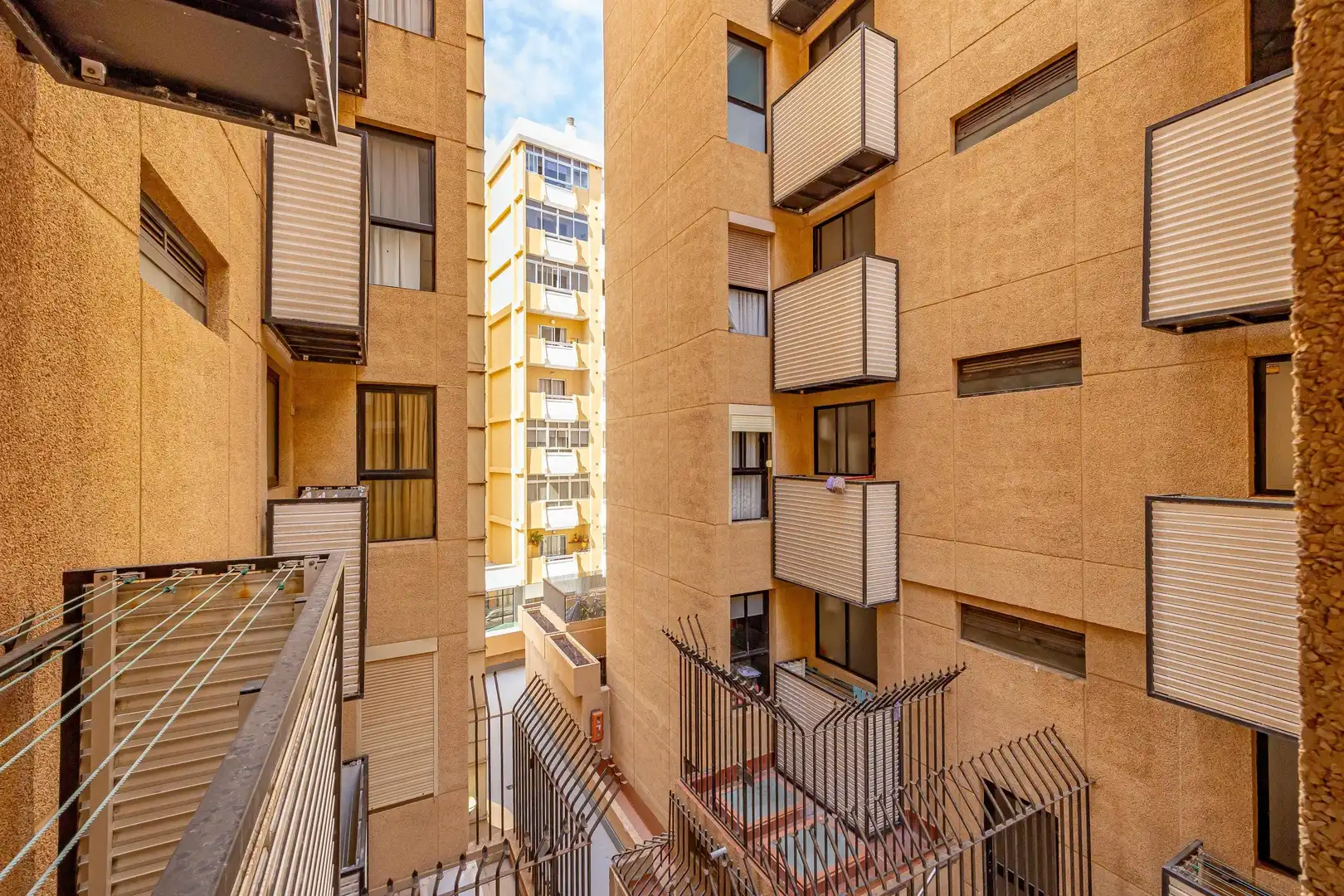 Vista exterior de Pis en venda en Las Palmas de Gran Canaria amb Traster i Balcó