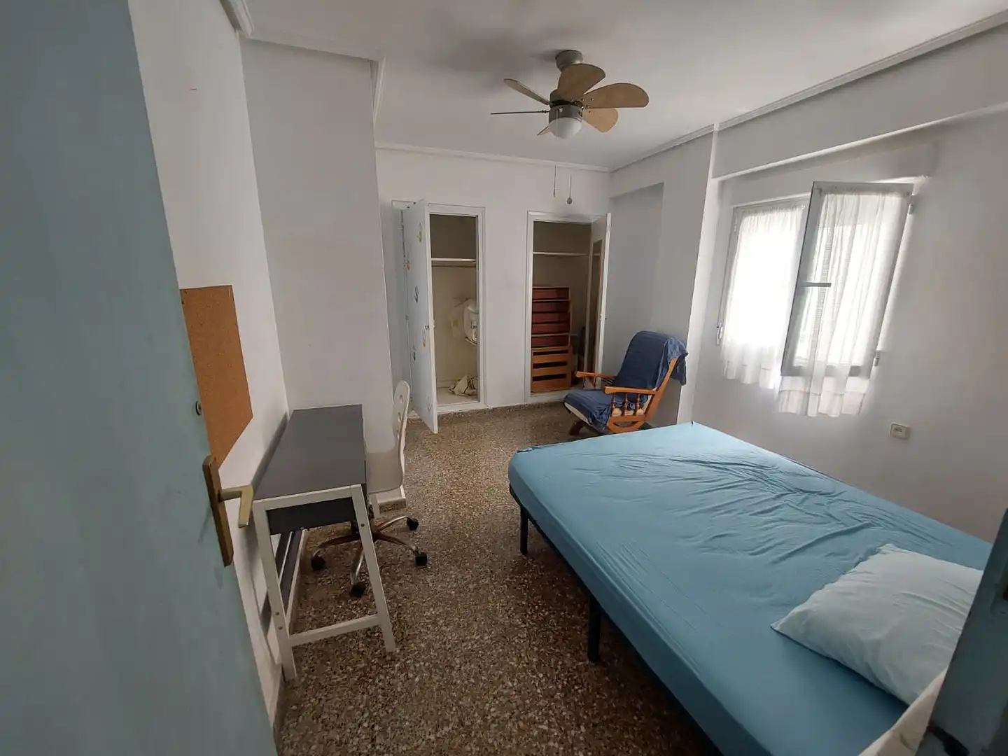 Bedroom of Flat for sale in Valencia  with Air Conditioner, Terrace and Furnished