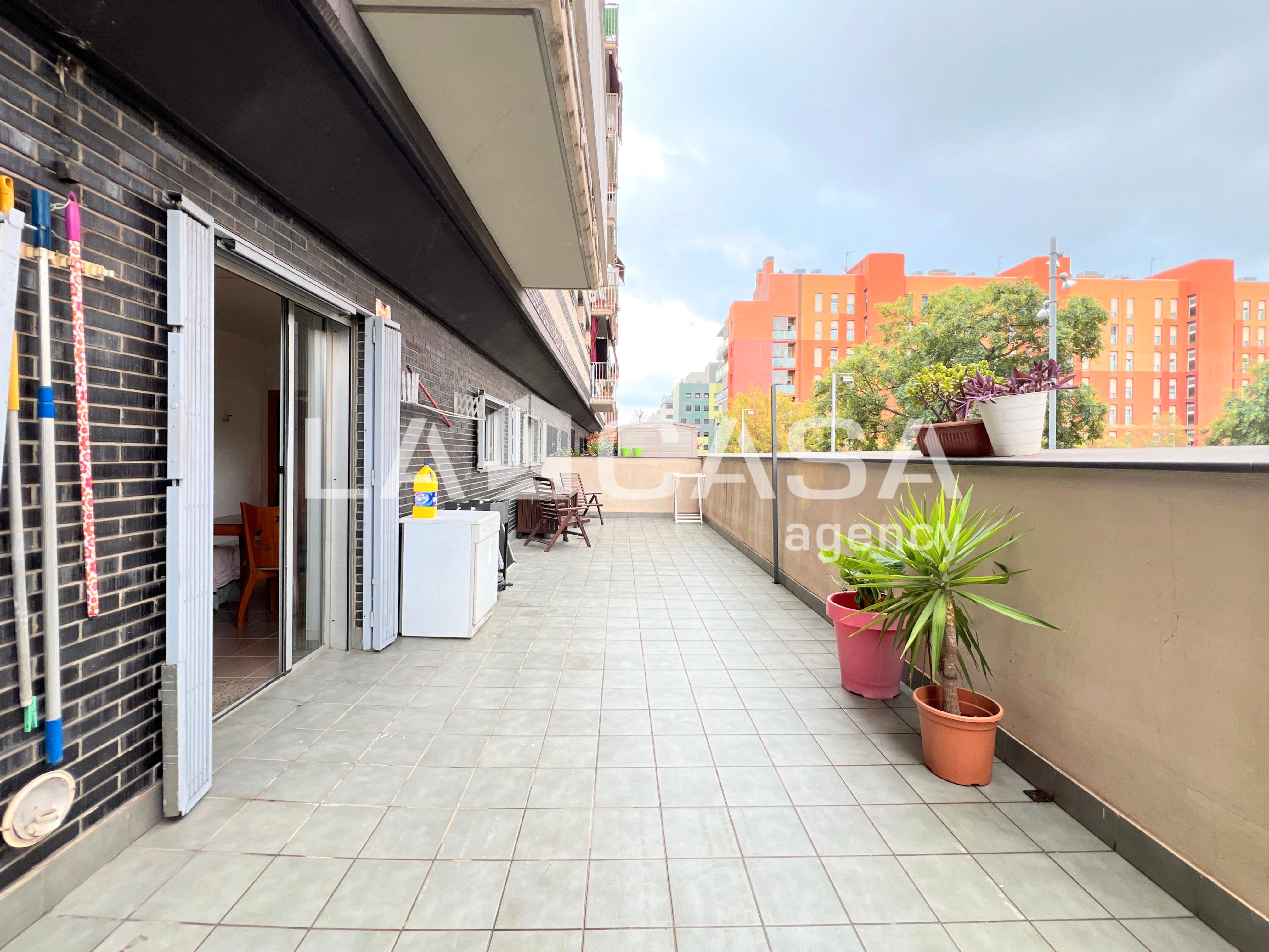 Terrassa de Planta baixa en venda en Sant Adrià de Besòs amb Terrassa