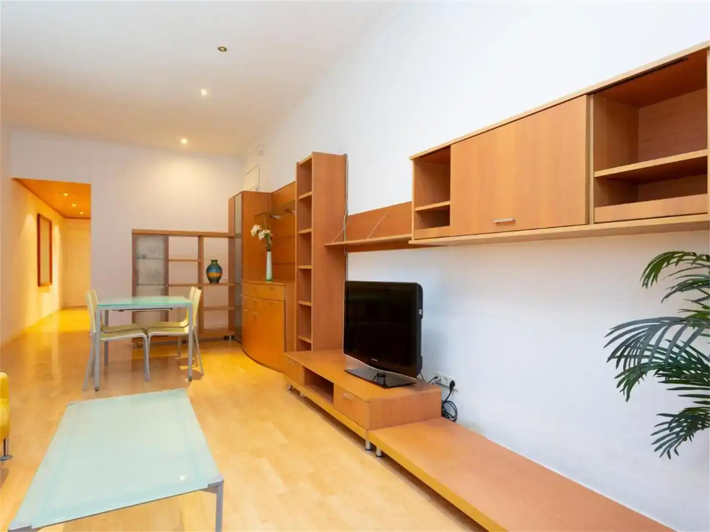 Sala d'estar de Pis en venda en  Pamplona / Iruña amb Aire condicionat i Balcó