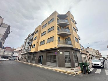 Appartamento con ascensore in vendita a Calle Camino de Catral, 3, Almoradí, Spain