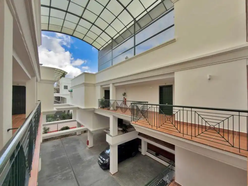Mini appartamento con piscina in vendita a Nueva Andalucía, imagen 35