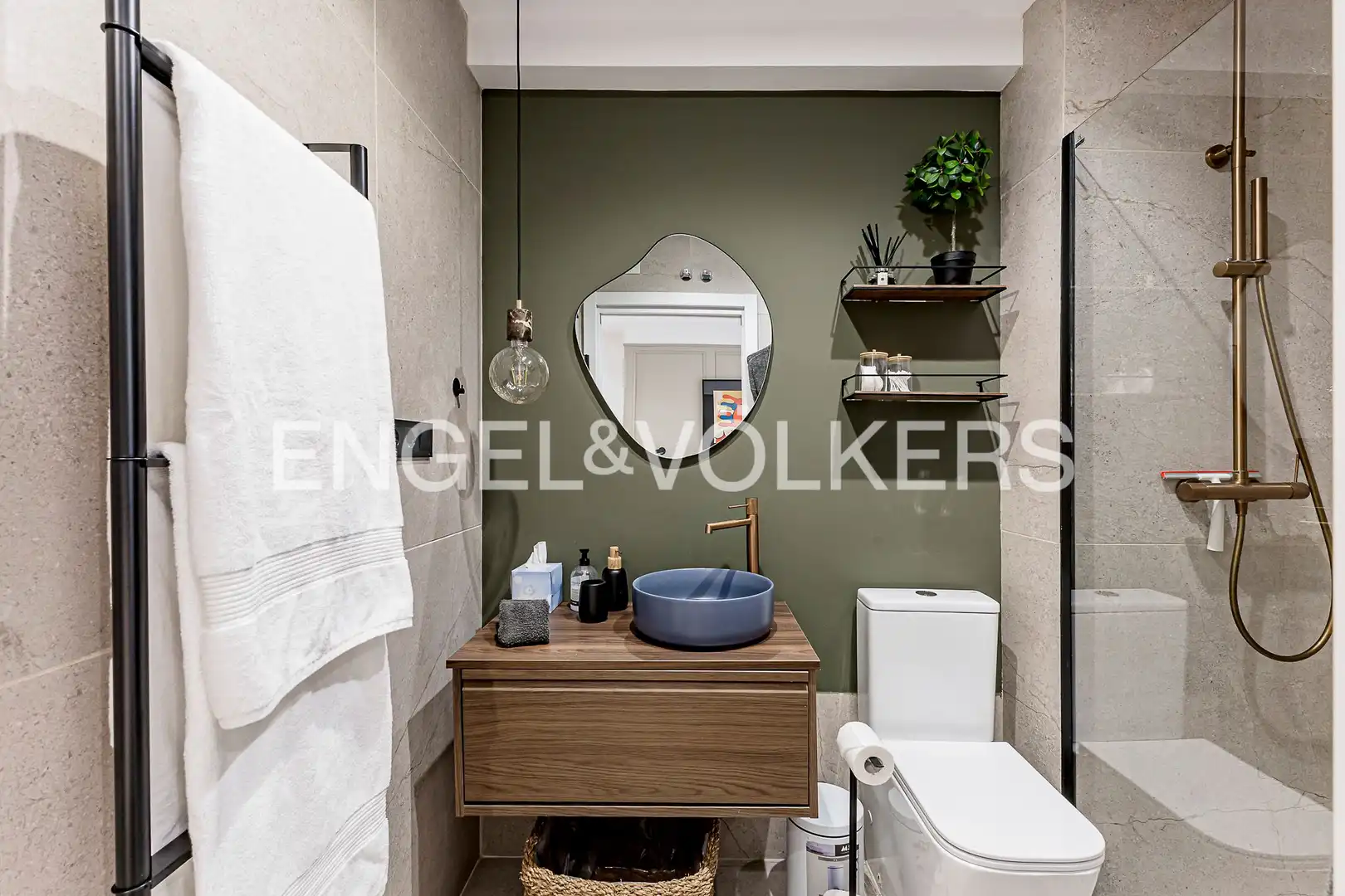 Baño de Piso en venta en Barcelona con Aire acondicionado, Calefacción y Parquet