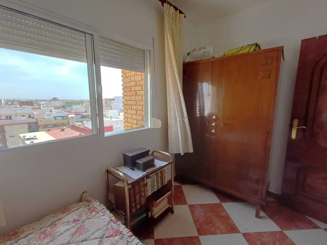 Schlafzimmer von Wohnung zum Verkauf in Huelva mit Klimaanlage
