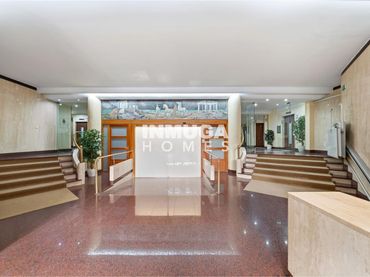 Piso con ascensor en venta en Tetuán