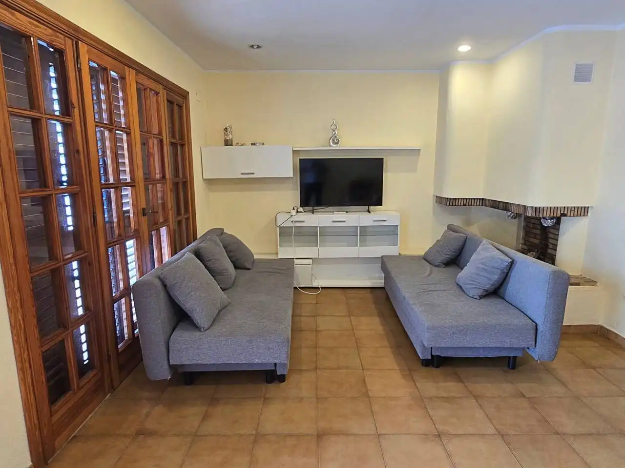 Casa aparellada amb piscina de lloguer a Avenida Neptuno, imagen 3