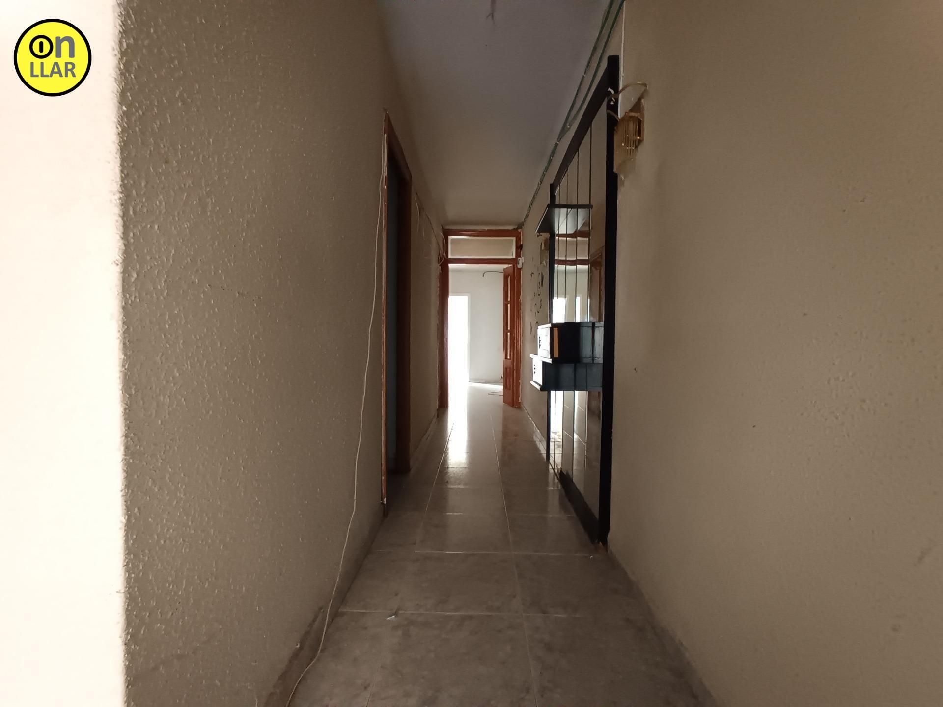House or chalet for sale in Sabadell  with Terrace, Storage room and Balcony