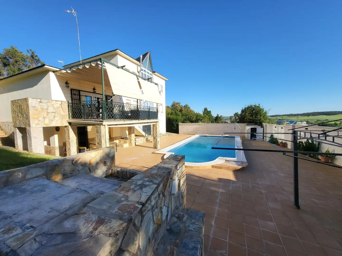 Swimming pool of Houses for sale in Badajoz  with Air Conditioner, Heating and Private garden