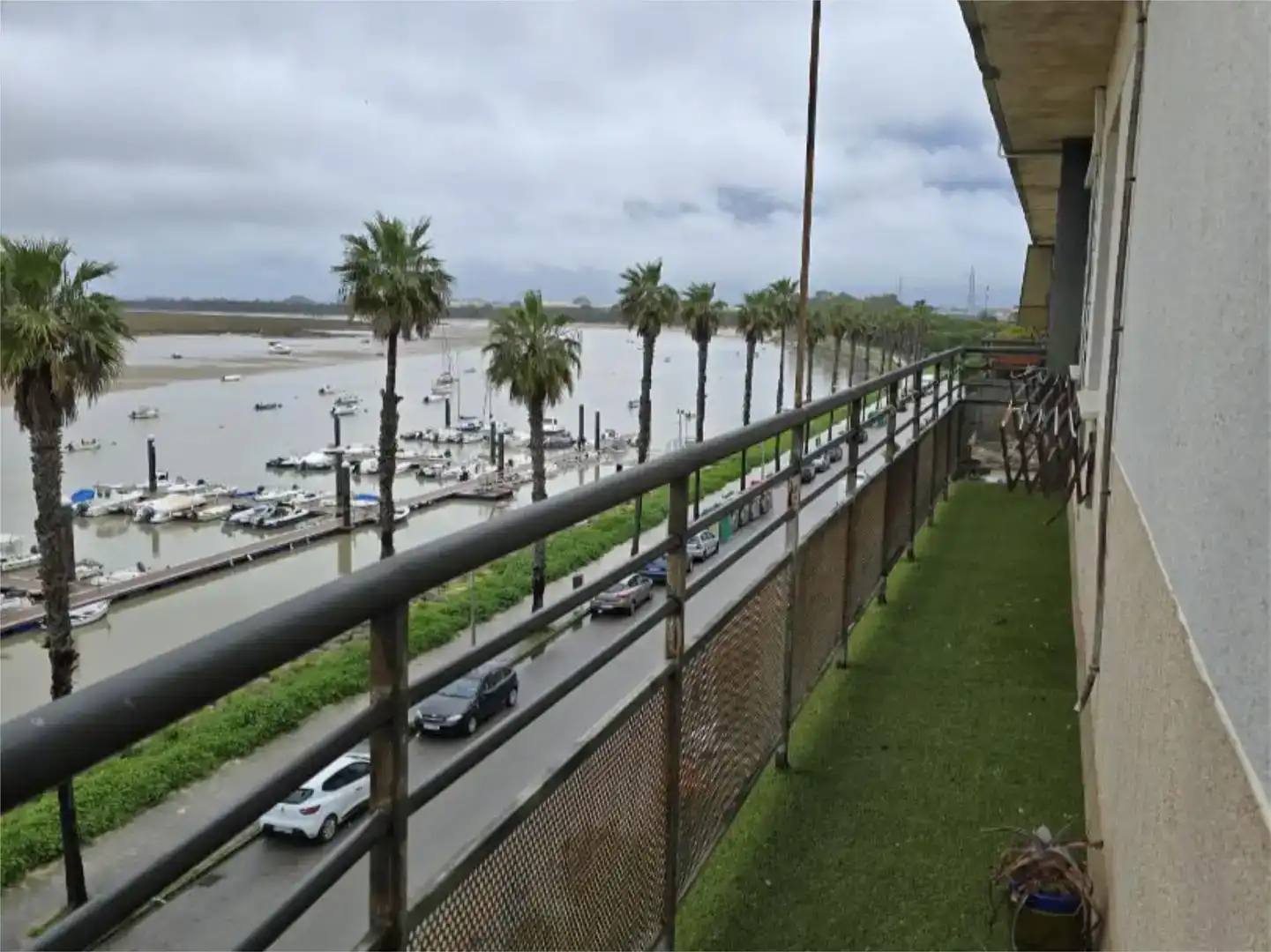 Terrassa de Pis en venda en Puerto Real amb Aire condicionat i Balcó